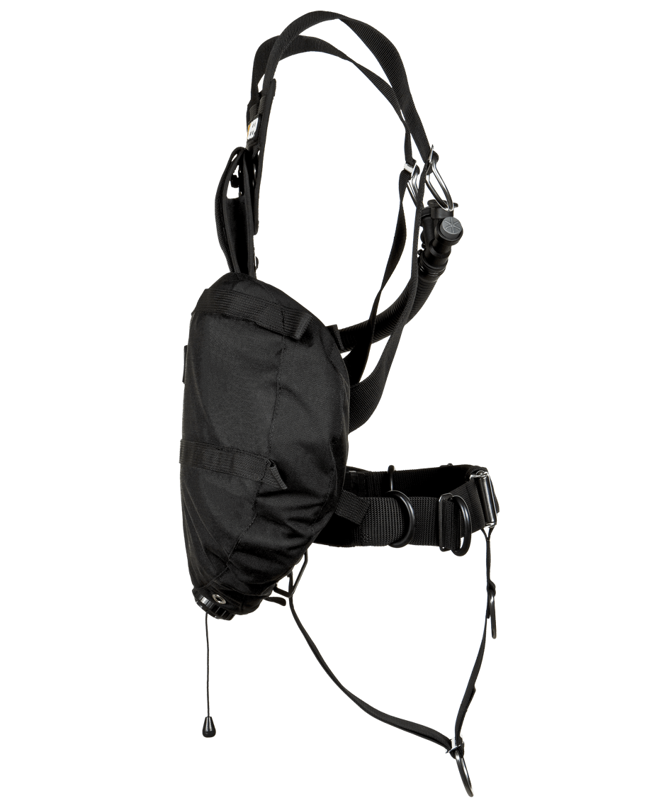 XDEEP Stealth 2.0 harness and weight pocket detail