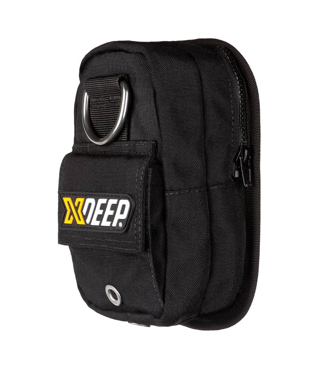 XDEEP backmount cargo pocket opened