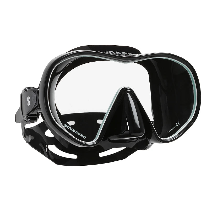 SOLO MASK WHITE/BLACK SKIRT