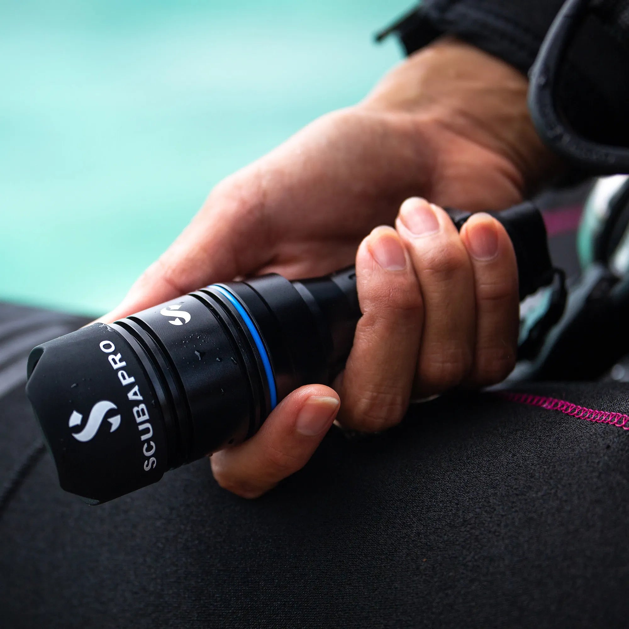 SCUBAPRO Nova Light 250