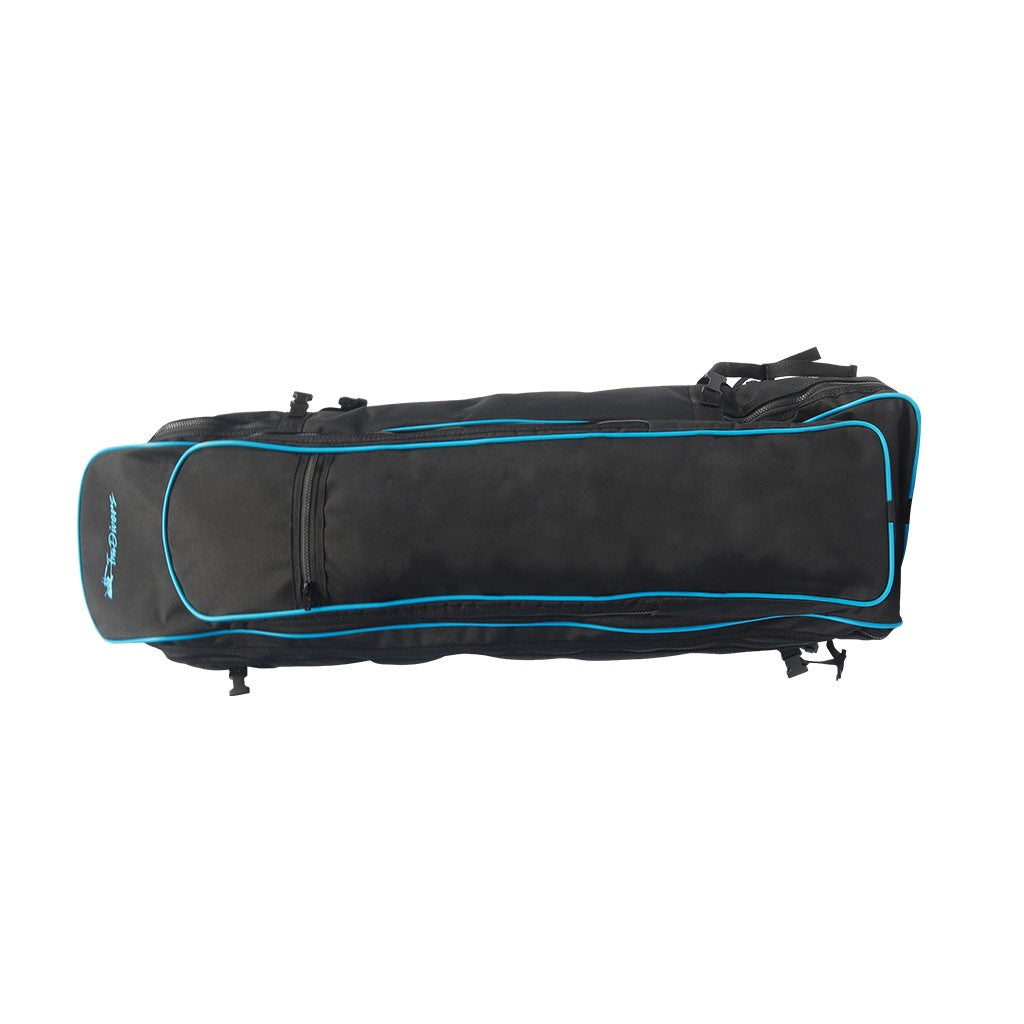 Free Divers spearfishing backpack carrying a speargun