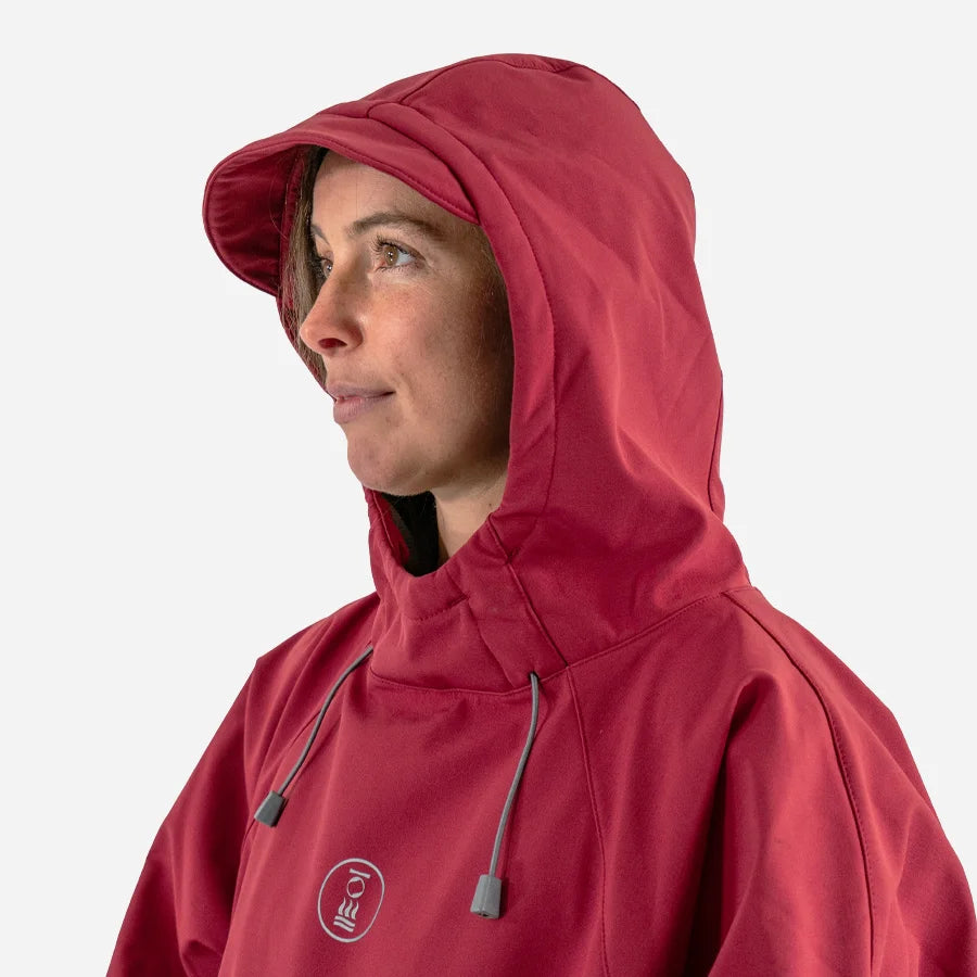 STORM PONCHO BURGUNDY