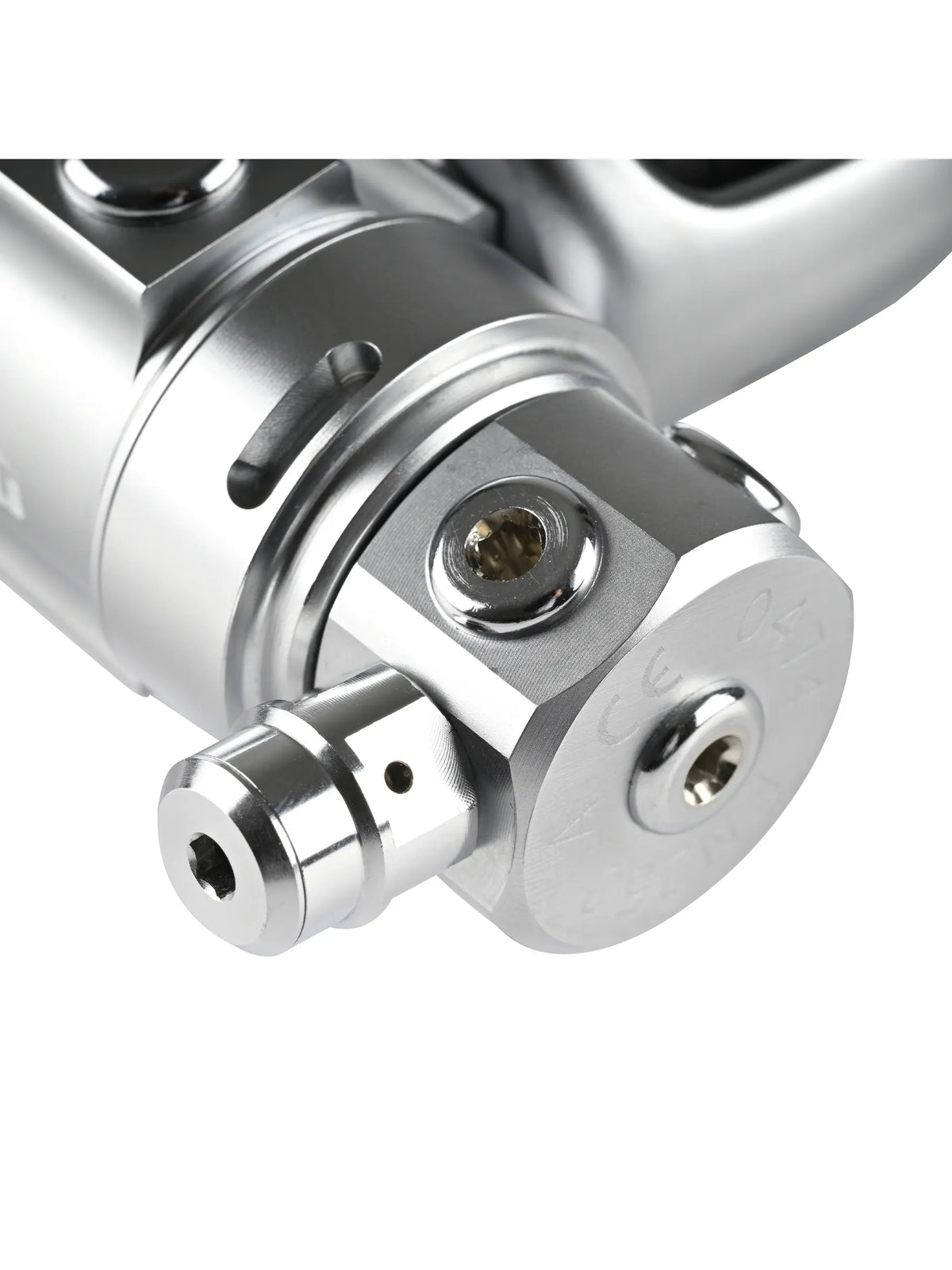 Close-up of the 88X TBP first stage swivel head and in-line low pressure port