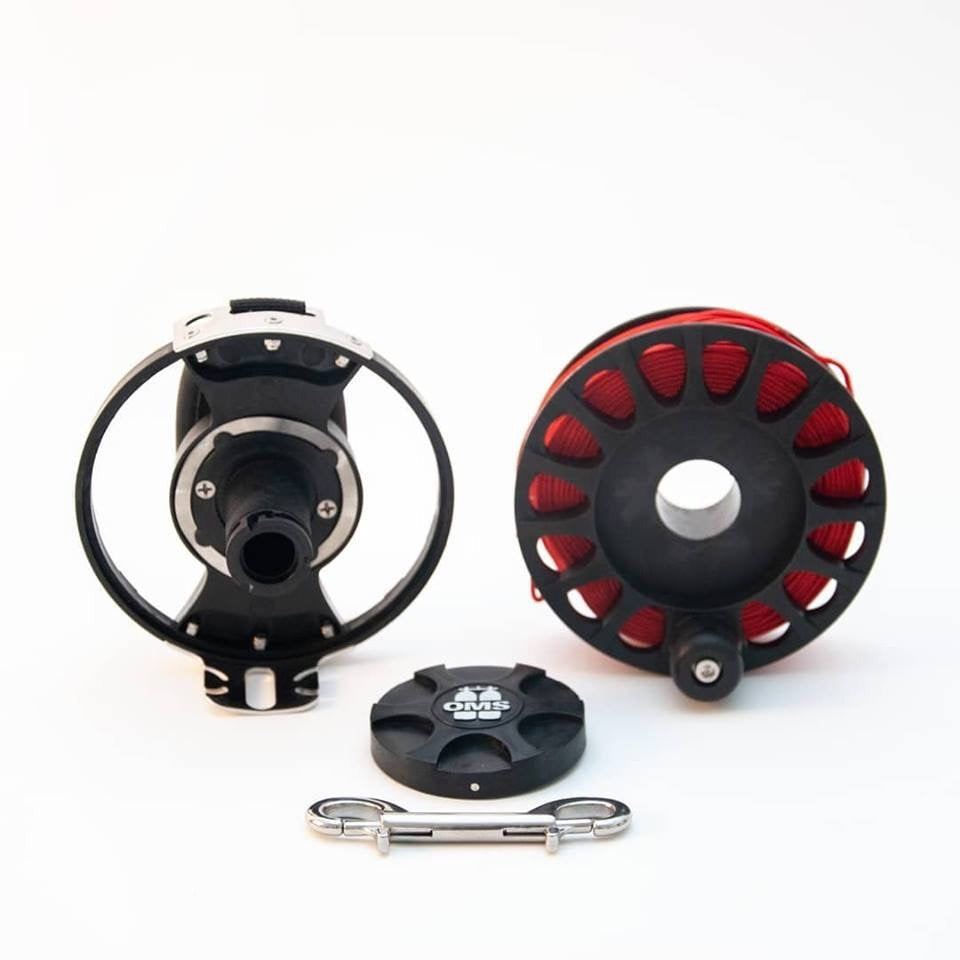 OMS Smart Reel with red line and stainless steel double ender