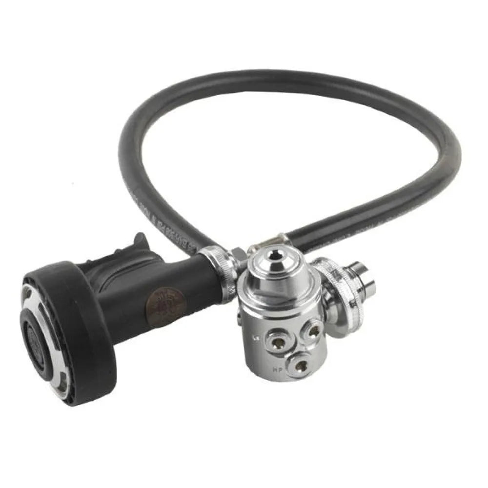 Poseidon Cyklon 5000 DIN regulator with chrome first stage, hose and black second stage