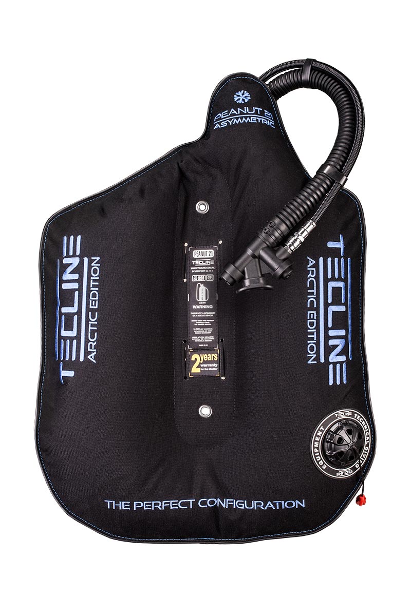 Tecline Peanut 21 Arctic wing in black with blue Arctic Edition lettering, front view