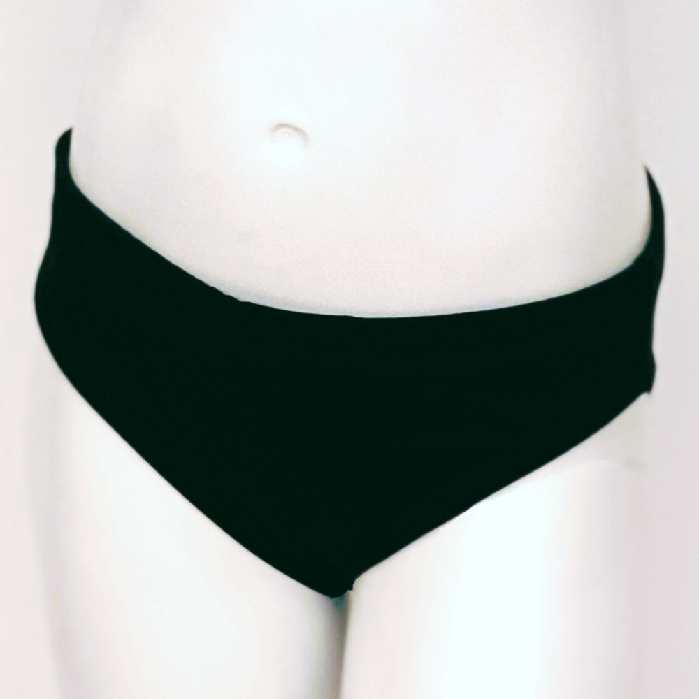 Spurt plain brief swimsuit in black