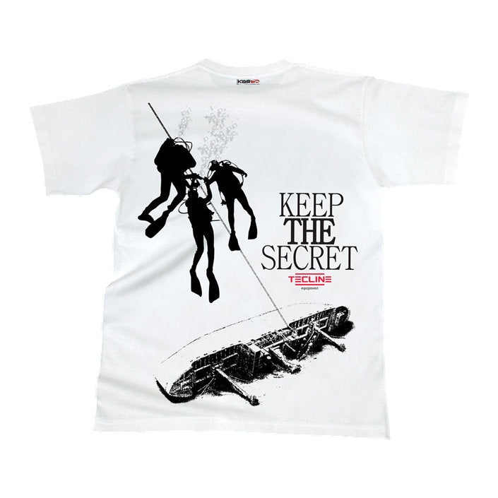 Tecline white Keep The Secret T-shirt with diver silhouettes on a shotline above a shipwreck