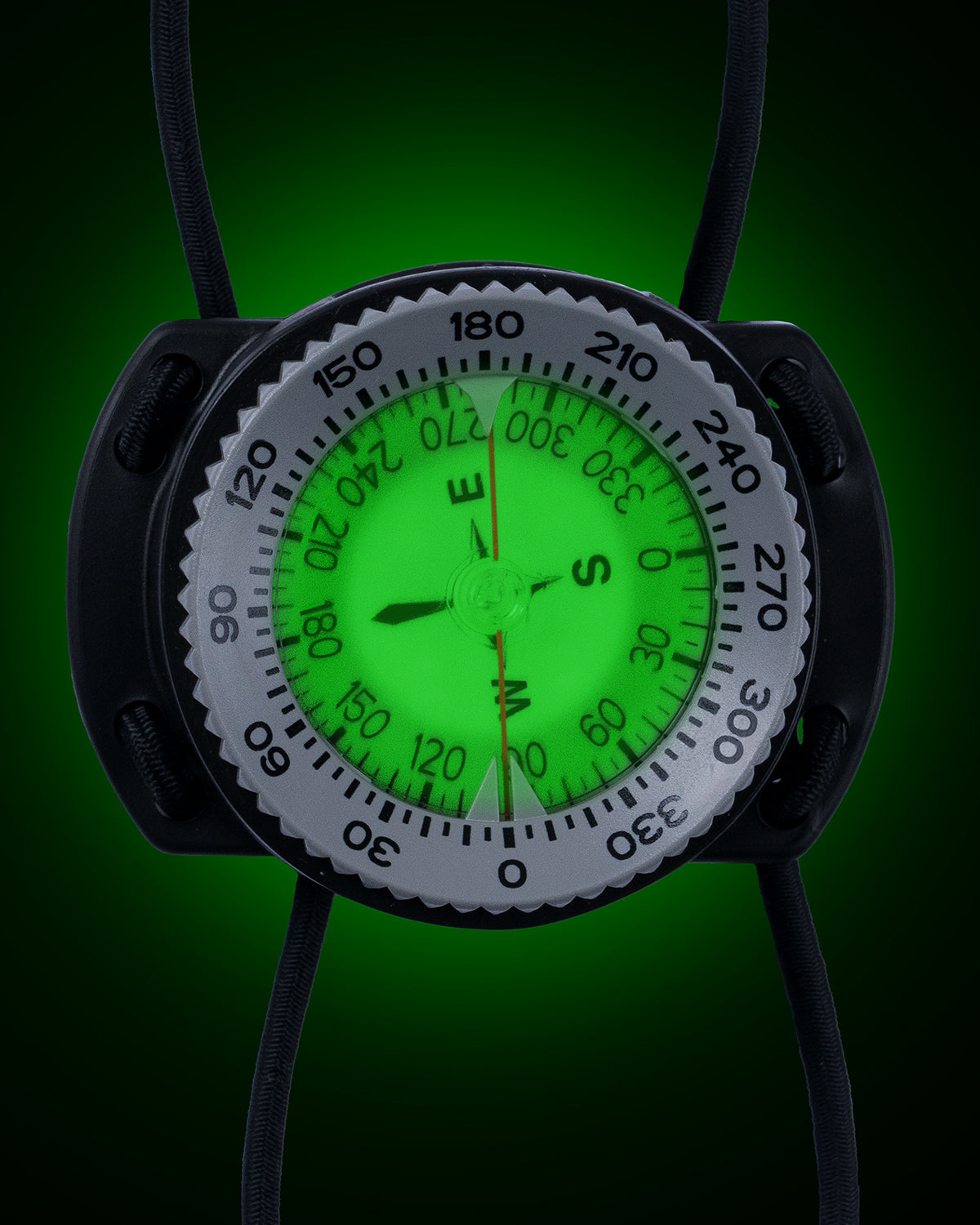 Termo Industria Pro Compass with grey bezel ring on a black bungee mount