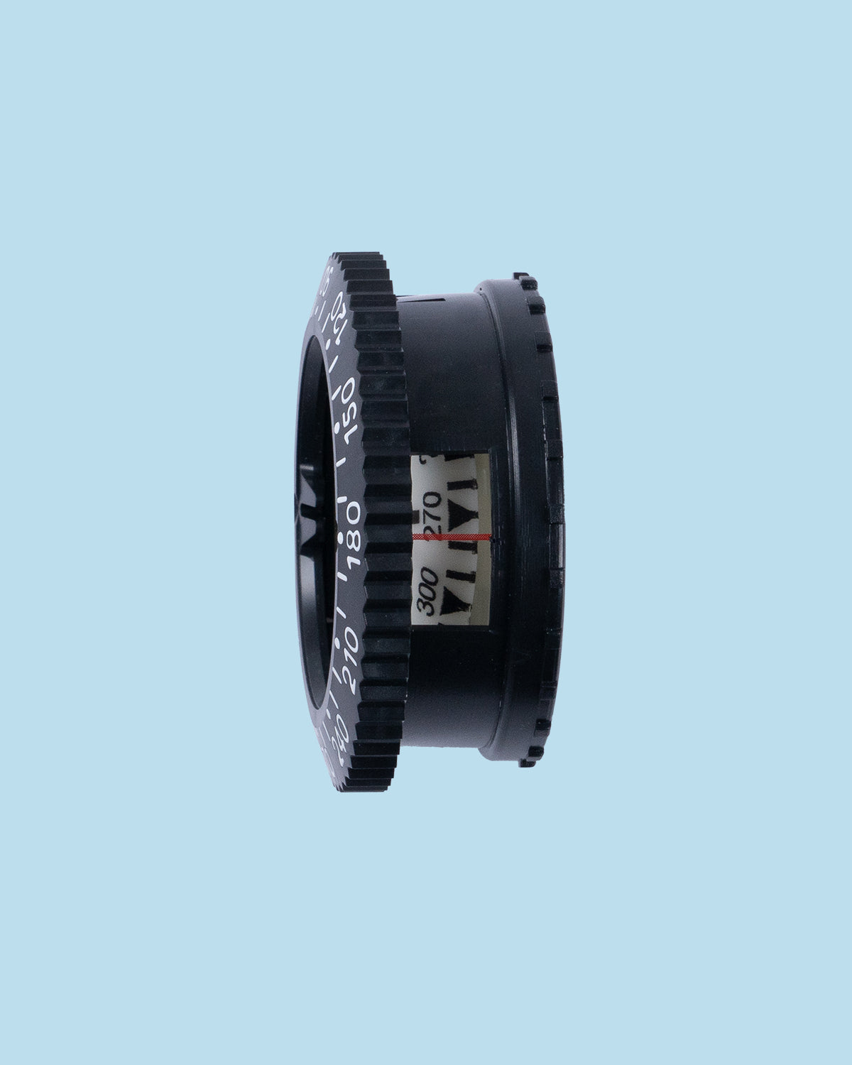 Termo Industria standard compass capsule from above, showing the bezel and card