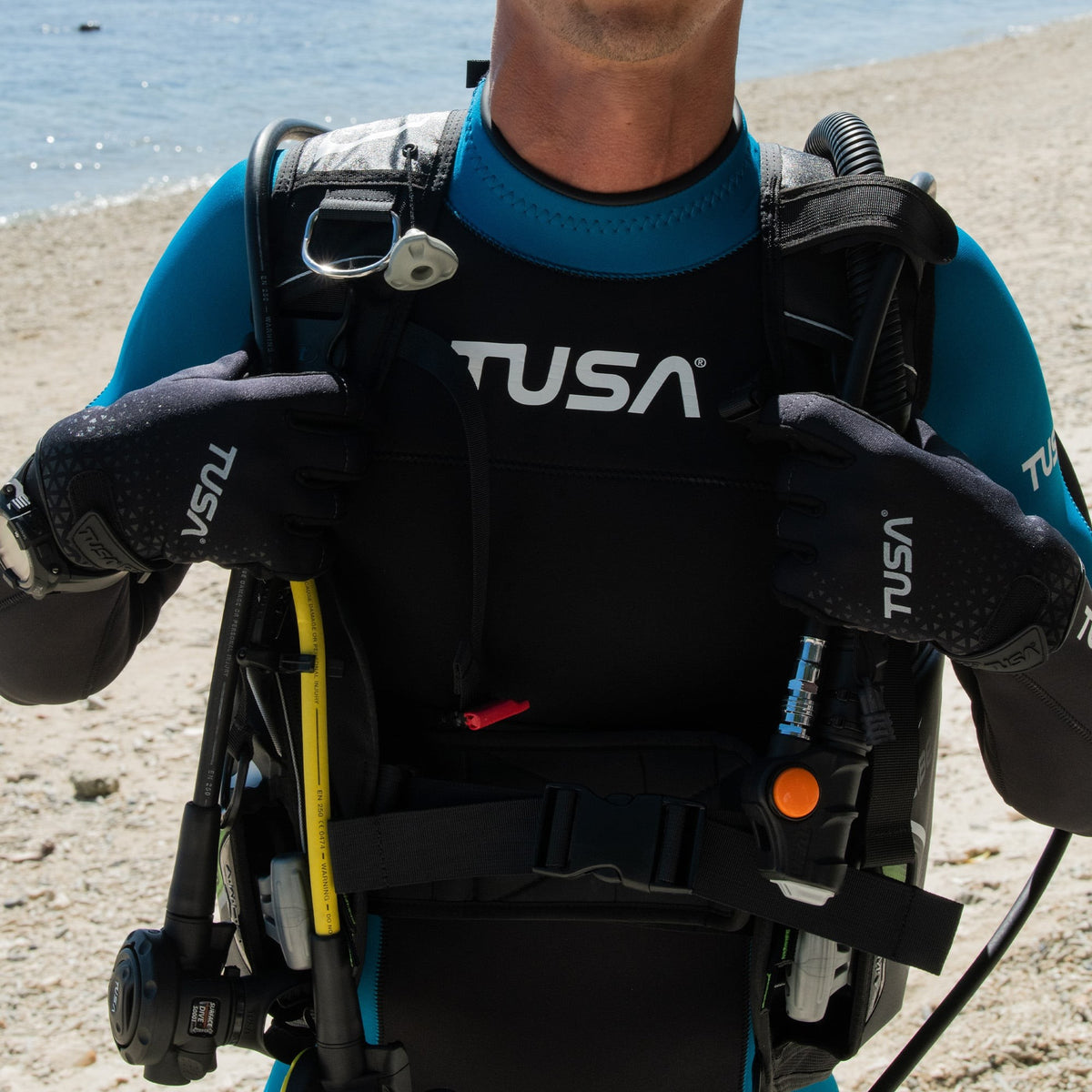 Black Tusa Liberator wraparound jacket BCD