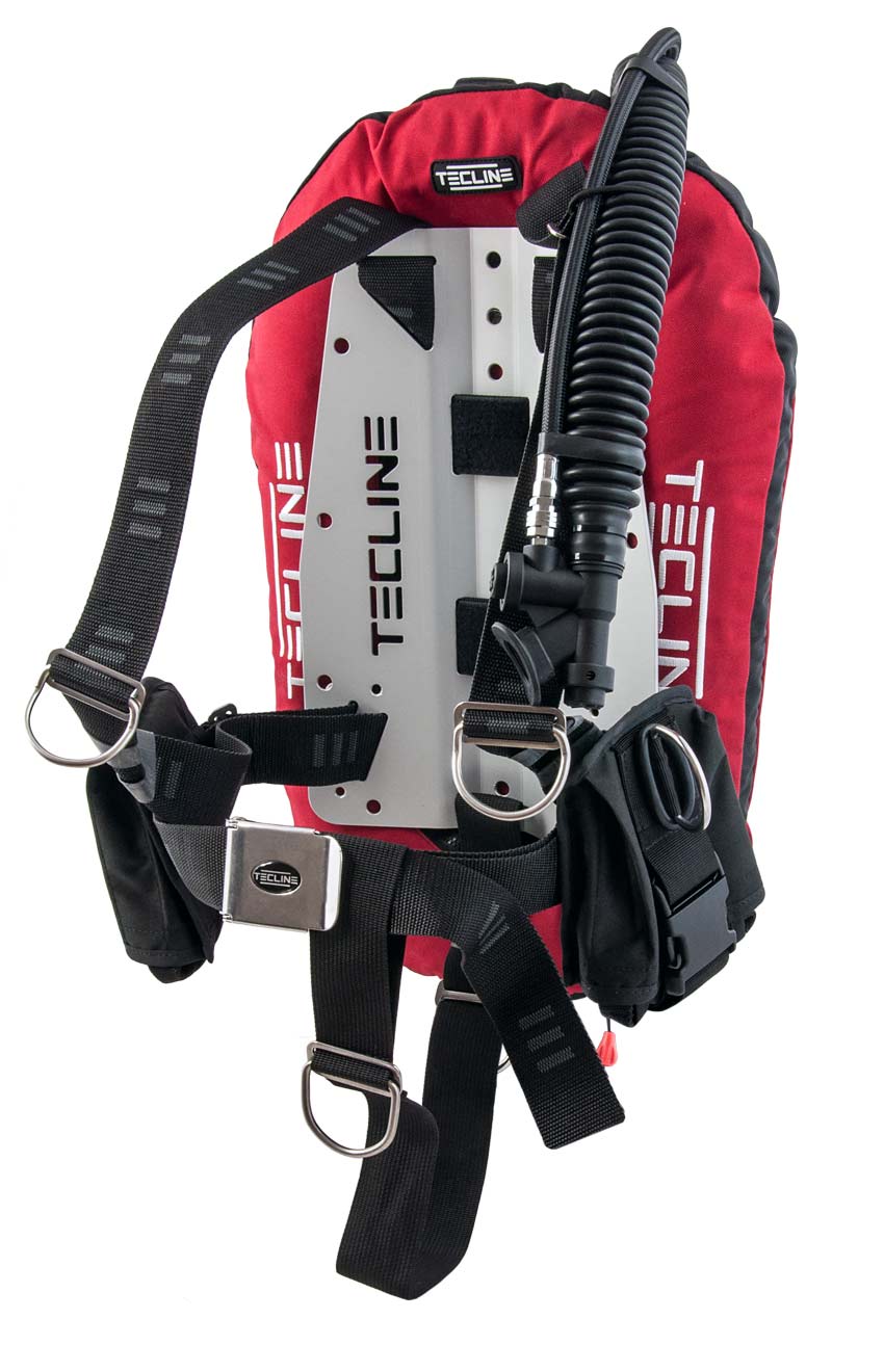 Tecline Donut 10 Ultra Light Travel set with a red wing, DIR harness and aluminium backplate