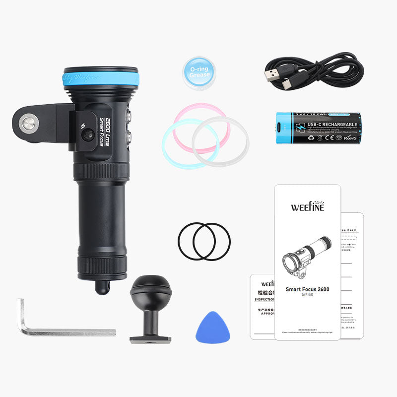 WeeFine Smart Focus 2600 box contents: light, battery, cable, mounts and O-rings