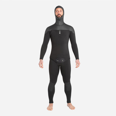Fourth Element Men's RF2 5/4mm two-piece freediving suit front