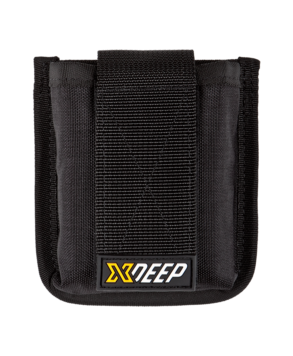 XDEEP backmount trim pockets fitted to a cylinder band