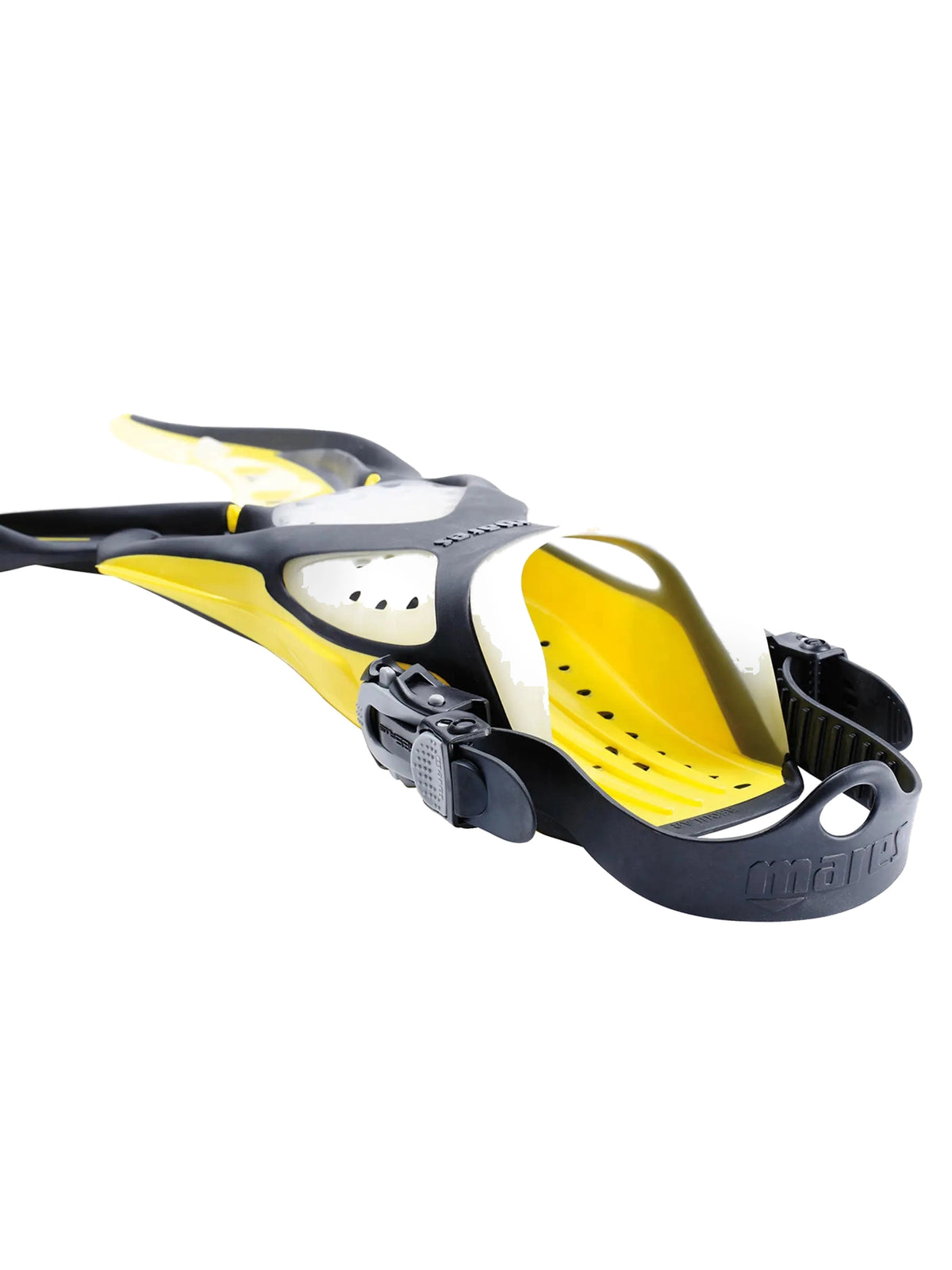 Mares X-Stream fin angled view of the foot pocket and strap