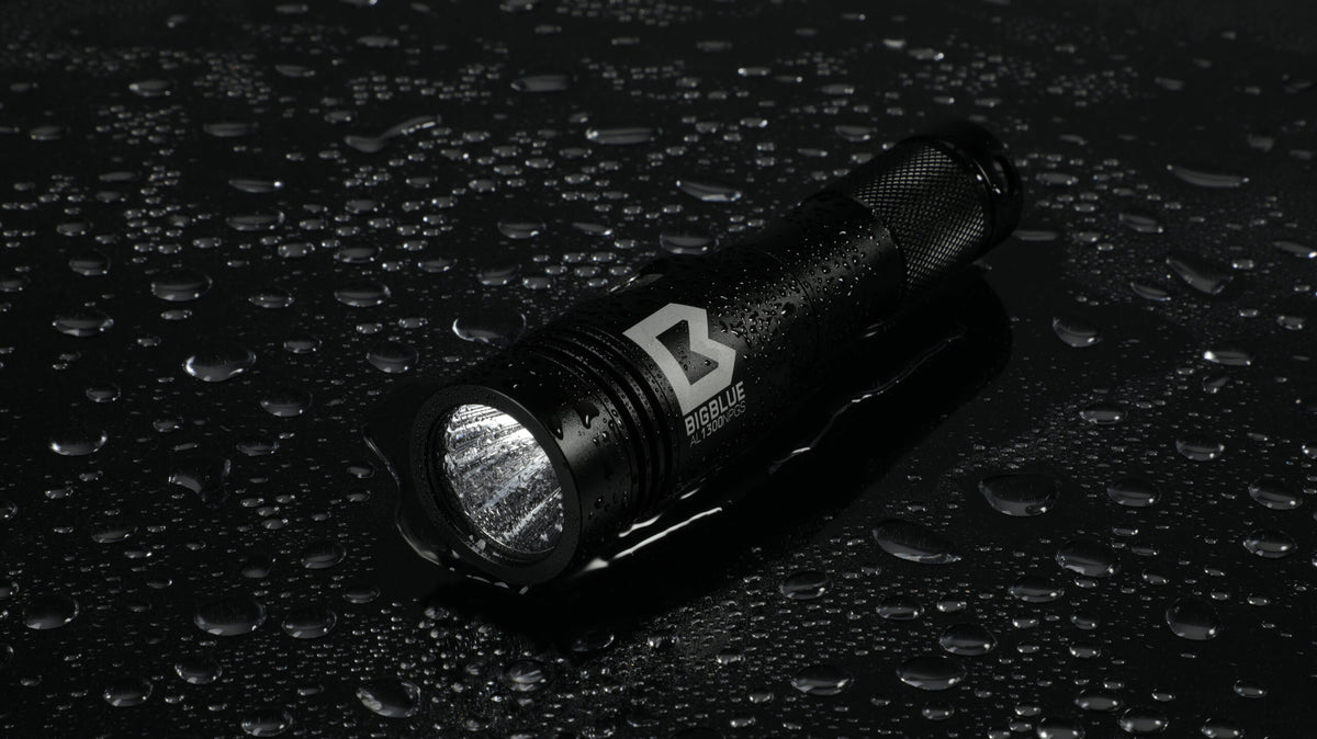 AL1300NPGS 1300 Lumen Narrow Beam with Green Spot
