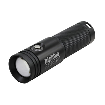 1,800-LUMEN WIDE-BEAM LIGHT