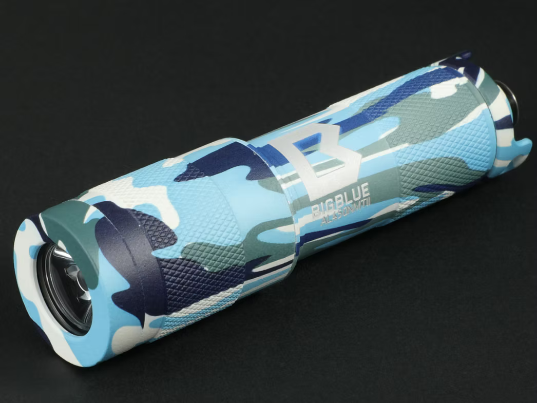 BigBlue AL450NM Tail II narrow beam light in blue camo