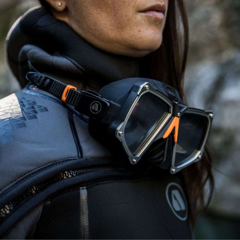 Apeks VX2 dive mask viewed from the rear showing the silicone skirt seal