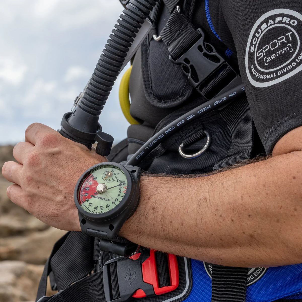 SCUBAPRO Depth Gauge Analogue (Wrist Mounted)