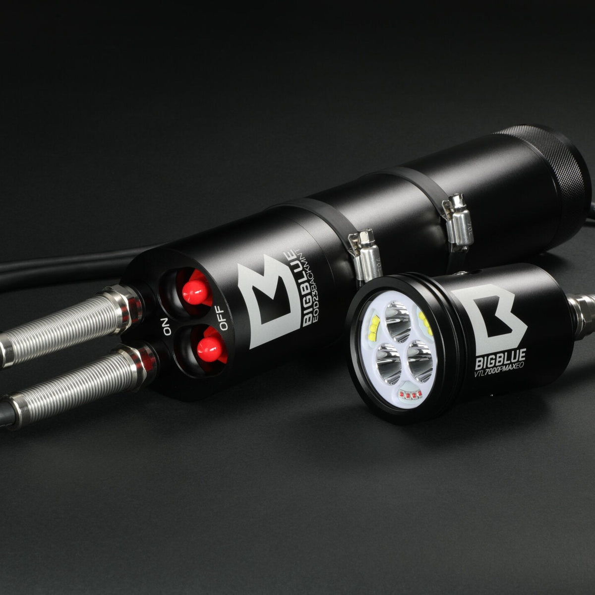 BigBlue VTL7000P Max EOD23 backmount canister light in black