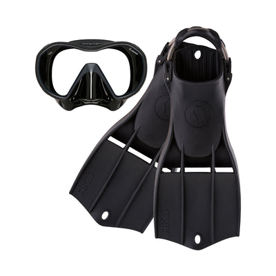 Apeks VX1 mask and RK3 fins in black