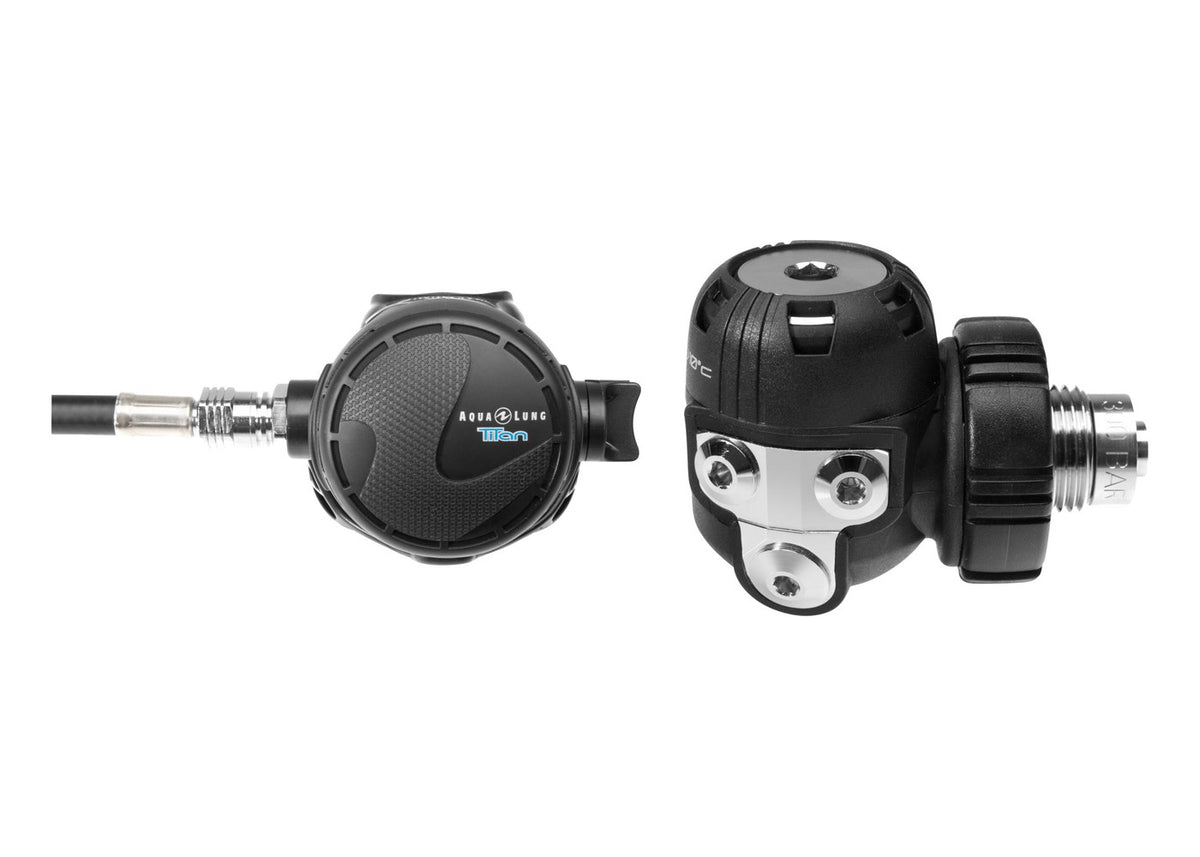 Aqua Lung Titan regulator, second stage and DIN first stage