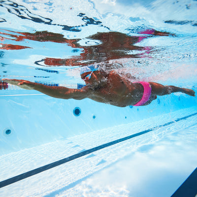 Swimmer wearing Aquasphere Fastlane swim goggles