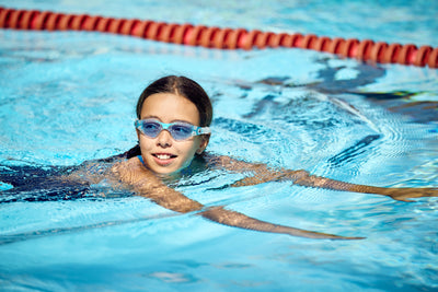 Aquasphere Kayenne Junior swim goggles worn in the water