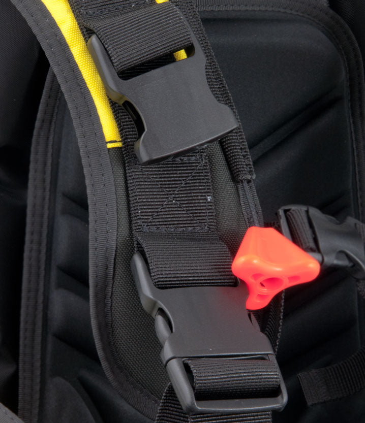 Discover BCD shoulder buckle and dump valve pull ball