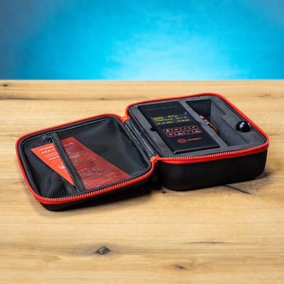 Divesoft He/O2 analyser packed in its semi-hard zipper case