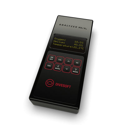 Divesoft He/O2 analyser showing oxygen, helium and temperature on the OLED display