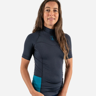 WOMEN'S SHORT SLEEVE HYDROSKIN
