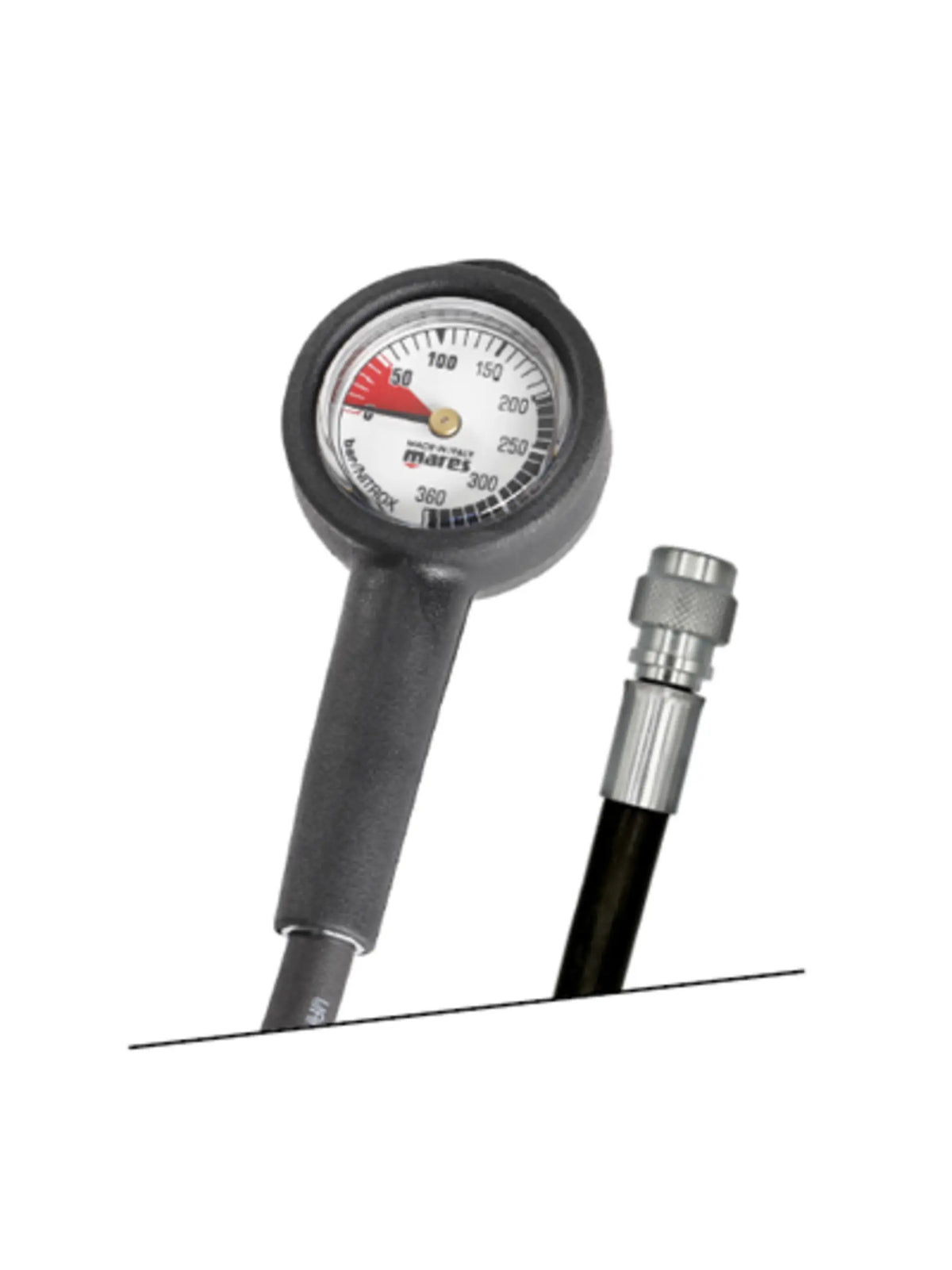 Mares MR-1 pressure gauge on its high pressure hose from the Premium Set