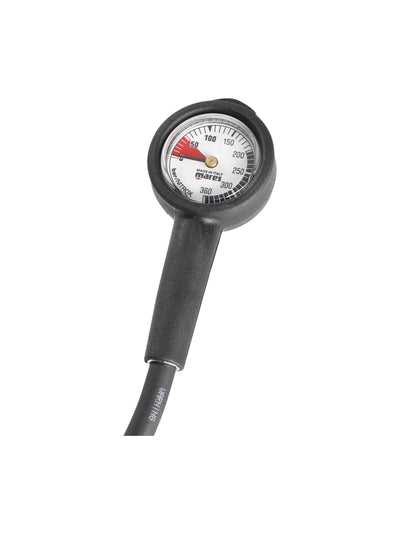 Mares MR-1 pressure gauge on its hose from the Starter Set