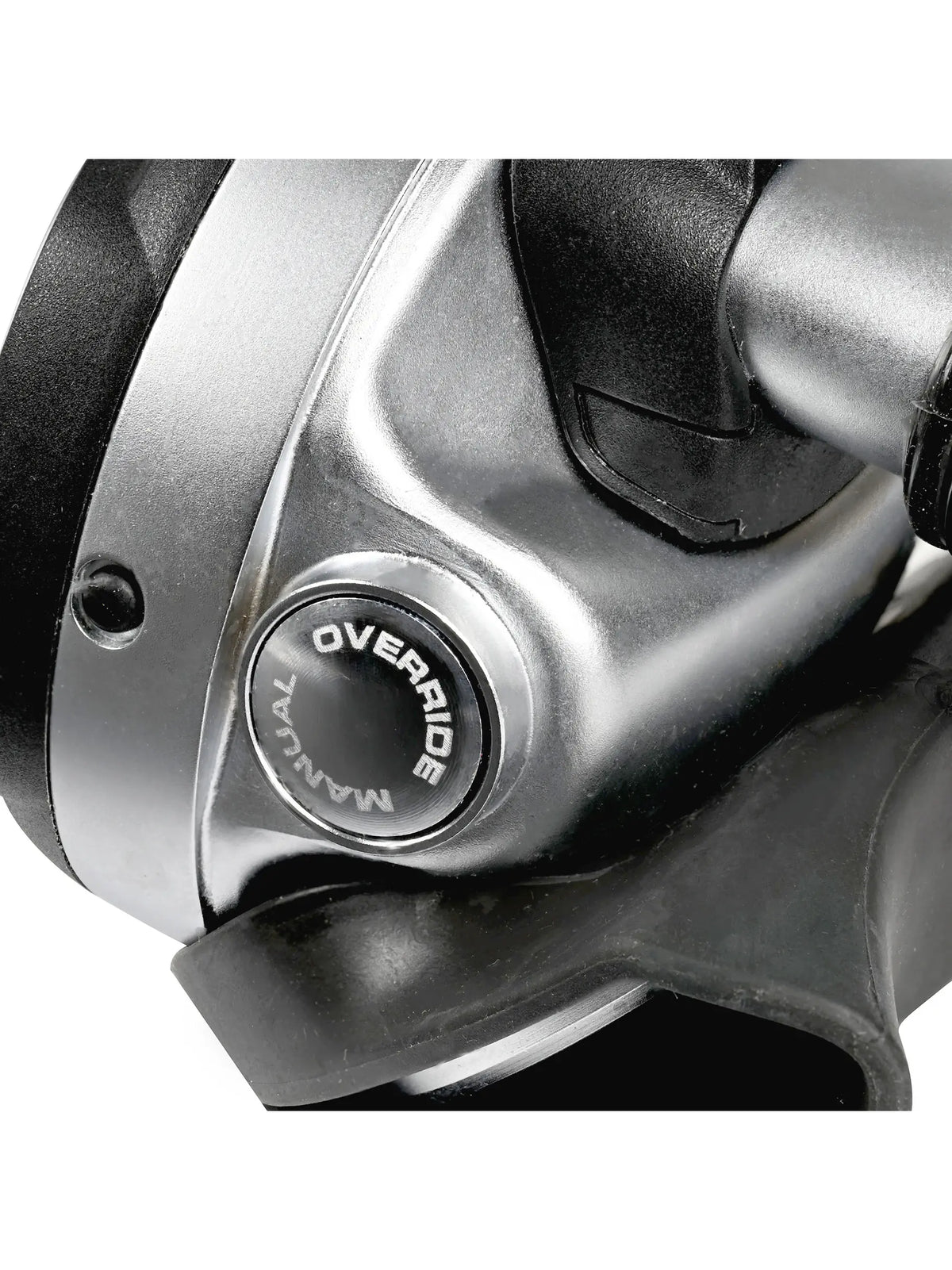 Close-up of the manual override knob on the Mares Planet second stage