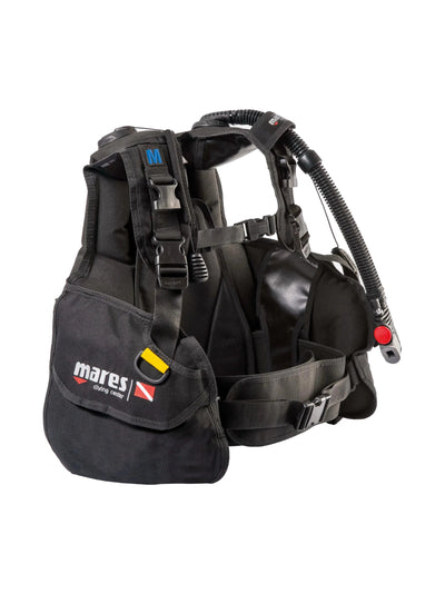 Mares Rover jacket BCD in black Cordura, three-quarter front view