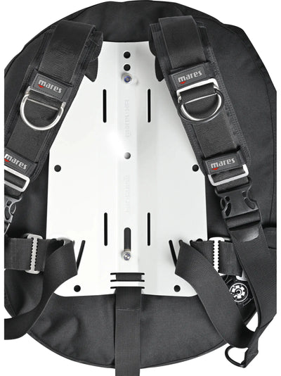Mares Rover Tech backplate, padded harness and donut bladder from behind