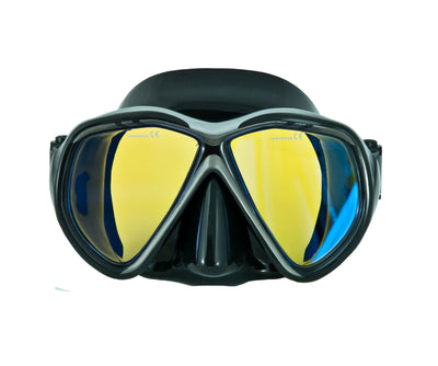Scubatech Tiara II mask with brightening yellow glass in the black and silver frame, front view