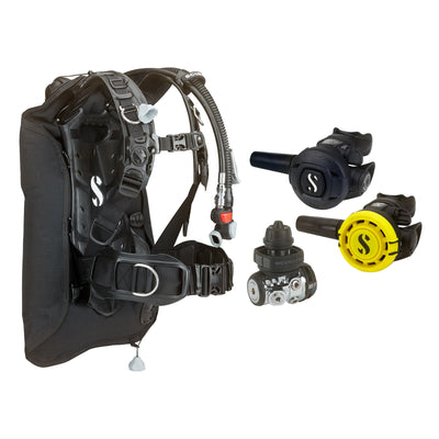 SCUBAPRO MK11 EVO / S270 regulator set with R105 octopus and Hydros Core BCD