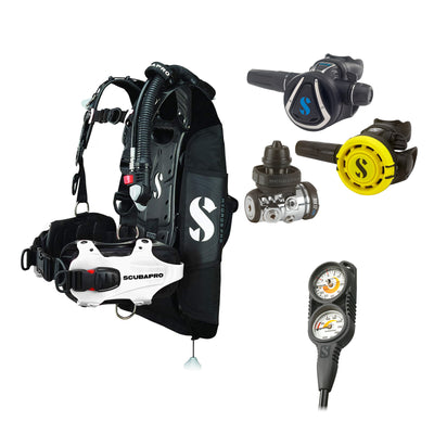 SCUBAPRO MK17 EVO2 / C370 regulator set with R105 octopus and Hydros Pro Ladies BCD in white, with Compact Combo 2