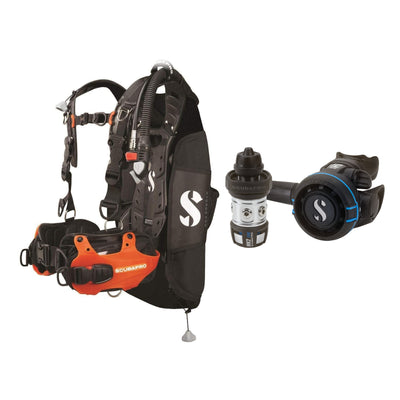 SCUBAPRO MK2 EVO / R105 regulator set with R105 octopus and Hydros Pro Mens BCD in orange