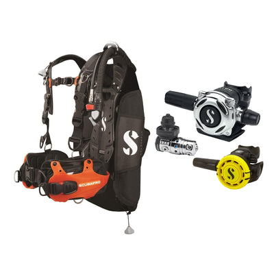 SCUBAPRO MK25 EVO / A700 regulator set with R105 octopus and Hydros Pro Ladies BCD in orange