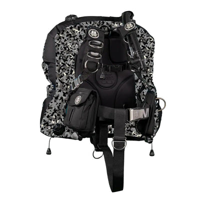 OMS Comfort Harness III Signature with a camo grey Deep Ocean 2.0 Wing