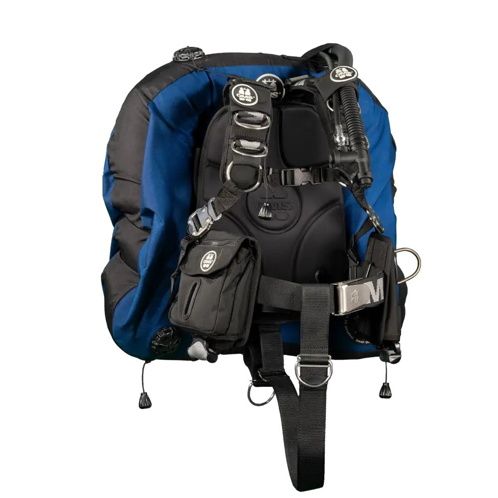 OMS Comfort Harness III Signature with an ocean blue Deep Ocean 2.0 Wing