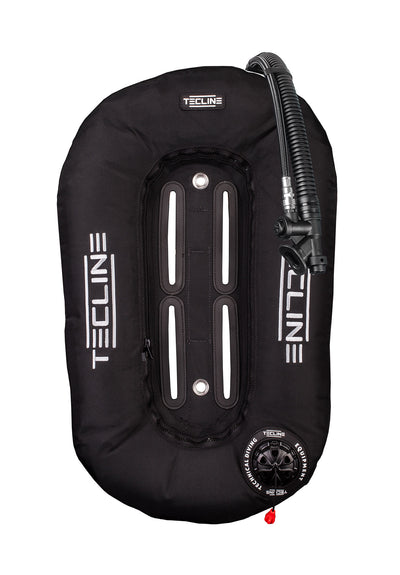 Tecline Donut 10 wing in black, front view with the inflator and tank band slots