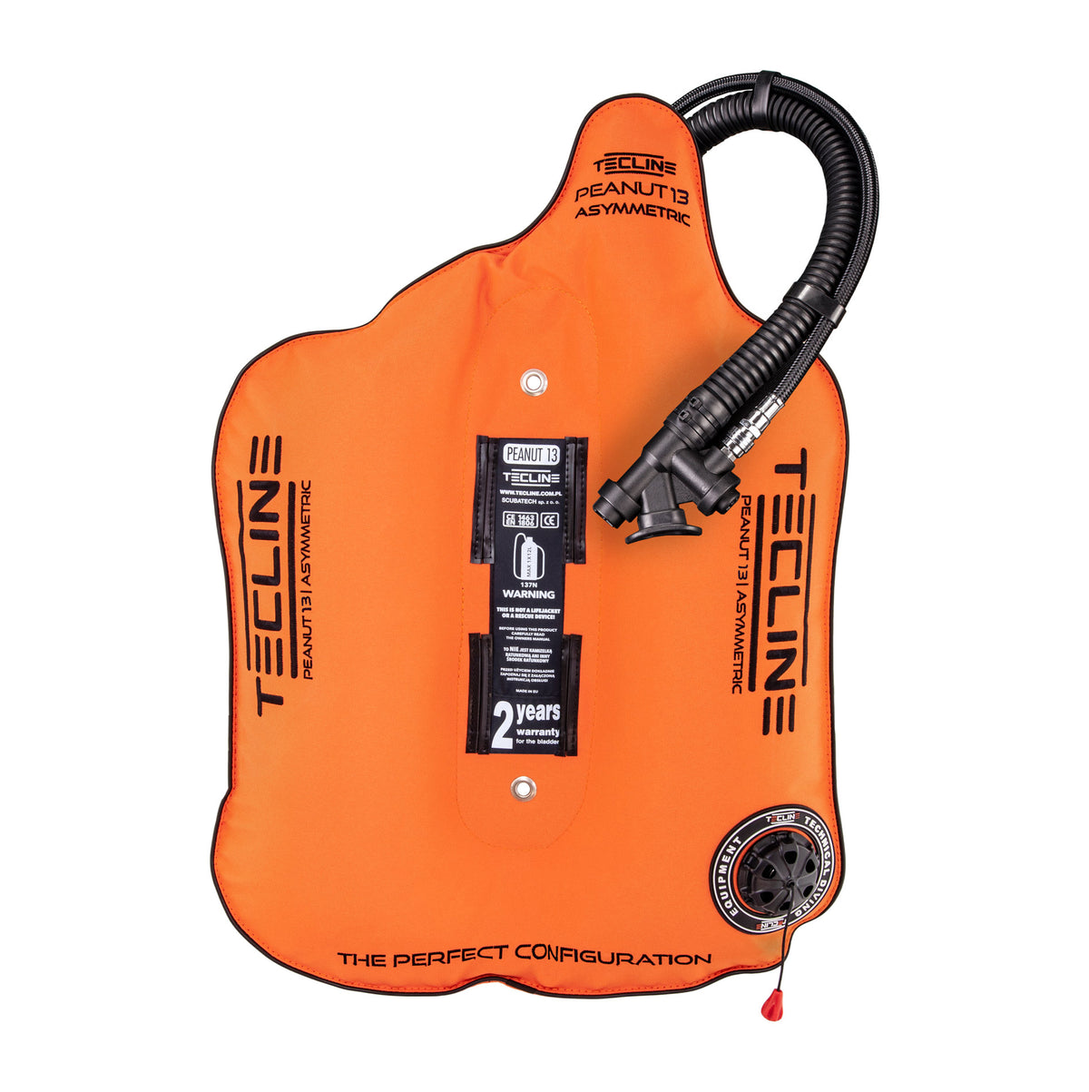 Tecline Peanut 13 asymmetric wing in black, front view with the inflator
