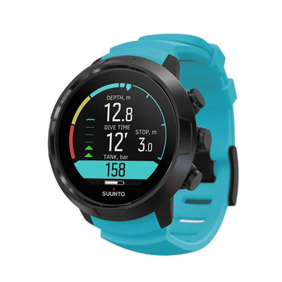 Suunto D5 showing depth, dive time and tank pressure read from a Tank POD
