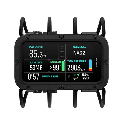 Suunto Nautic on its bungee strap, front view showing maximum depth, active gas and tank pressure